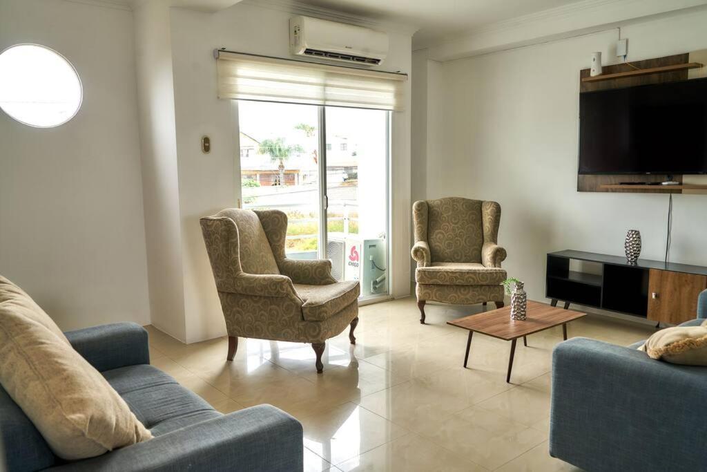 Departamento Frente Al Wyndham Y Cc La Quadra Apartment *